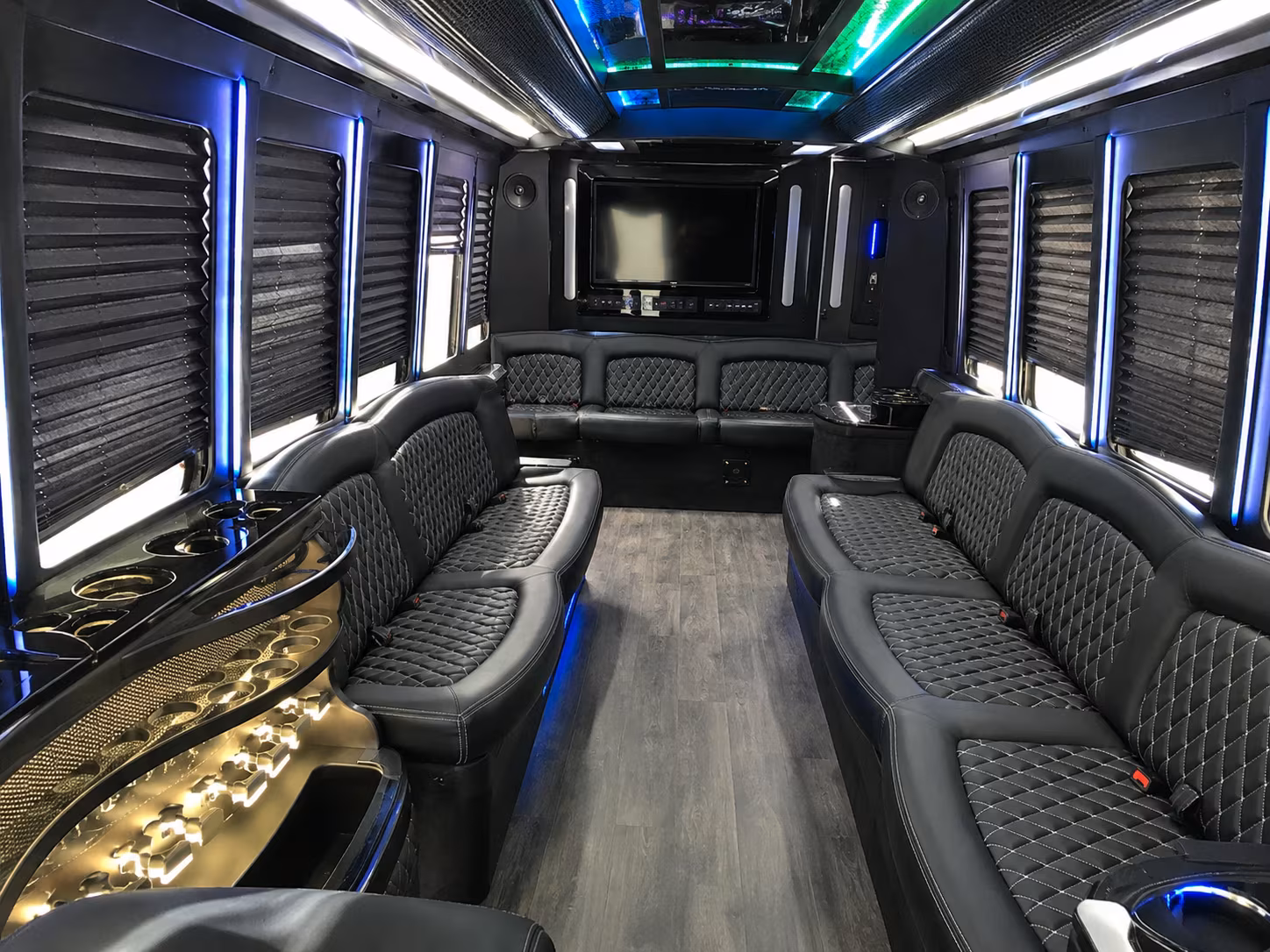birthday party buses for mall of america celebrations in bloomington