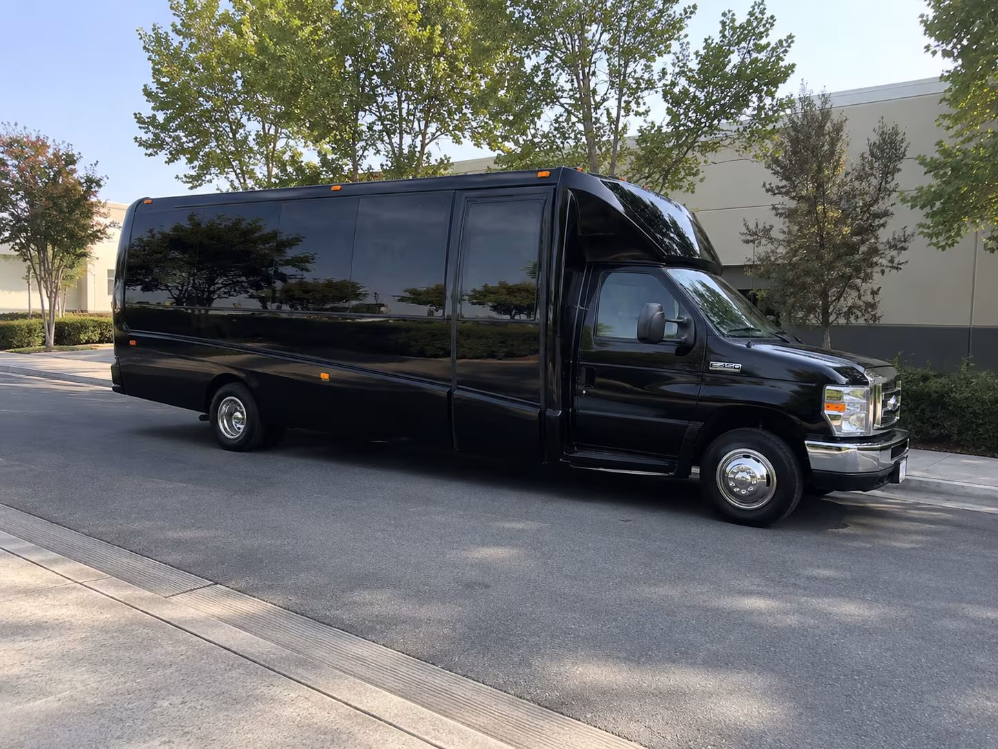 bloomington corporate party bus rental