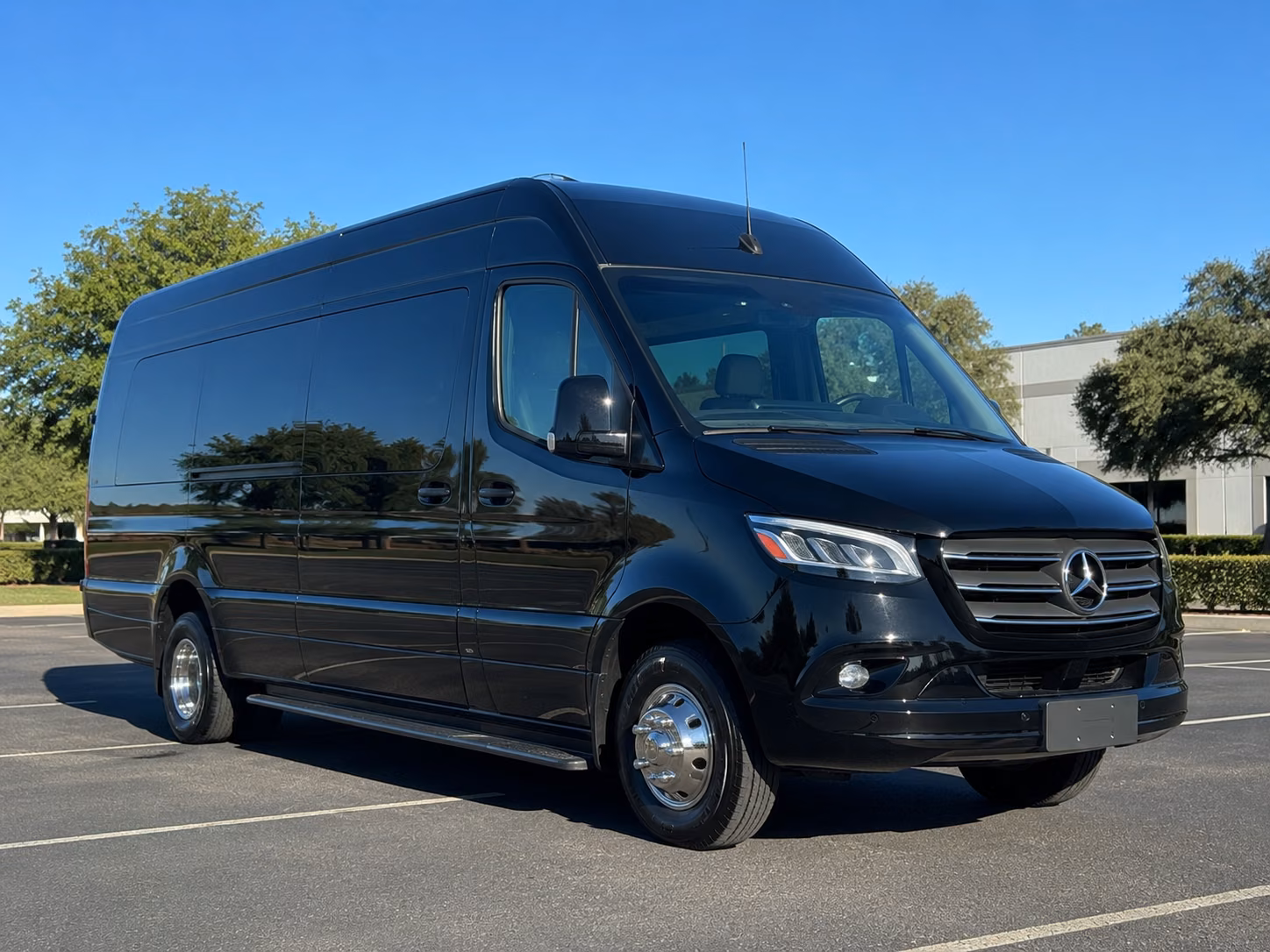 easily book transportation for your next concert or music festival 4
