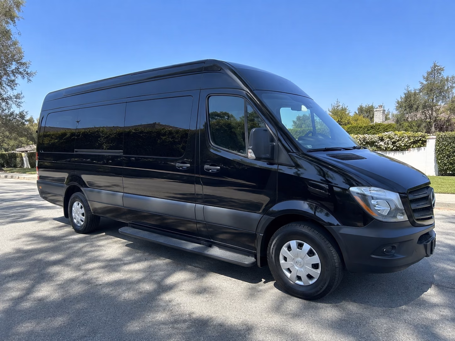 easily book transportation for your next corporate event 5