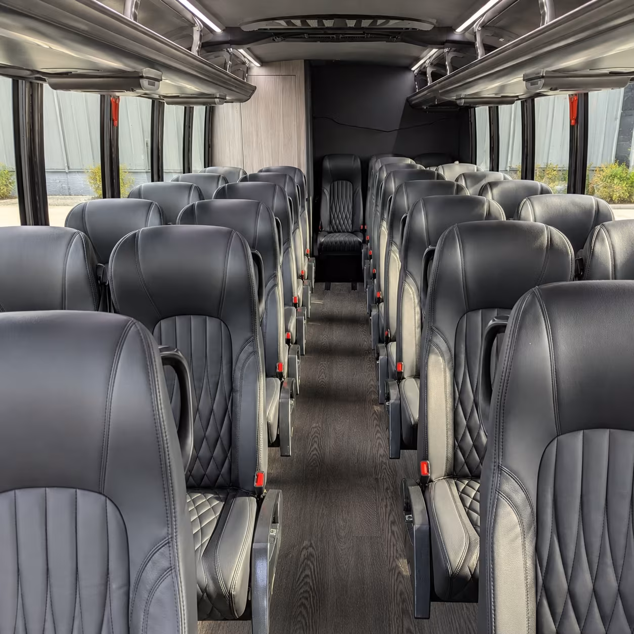 easily book transportation for your next prom 3