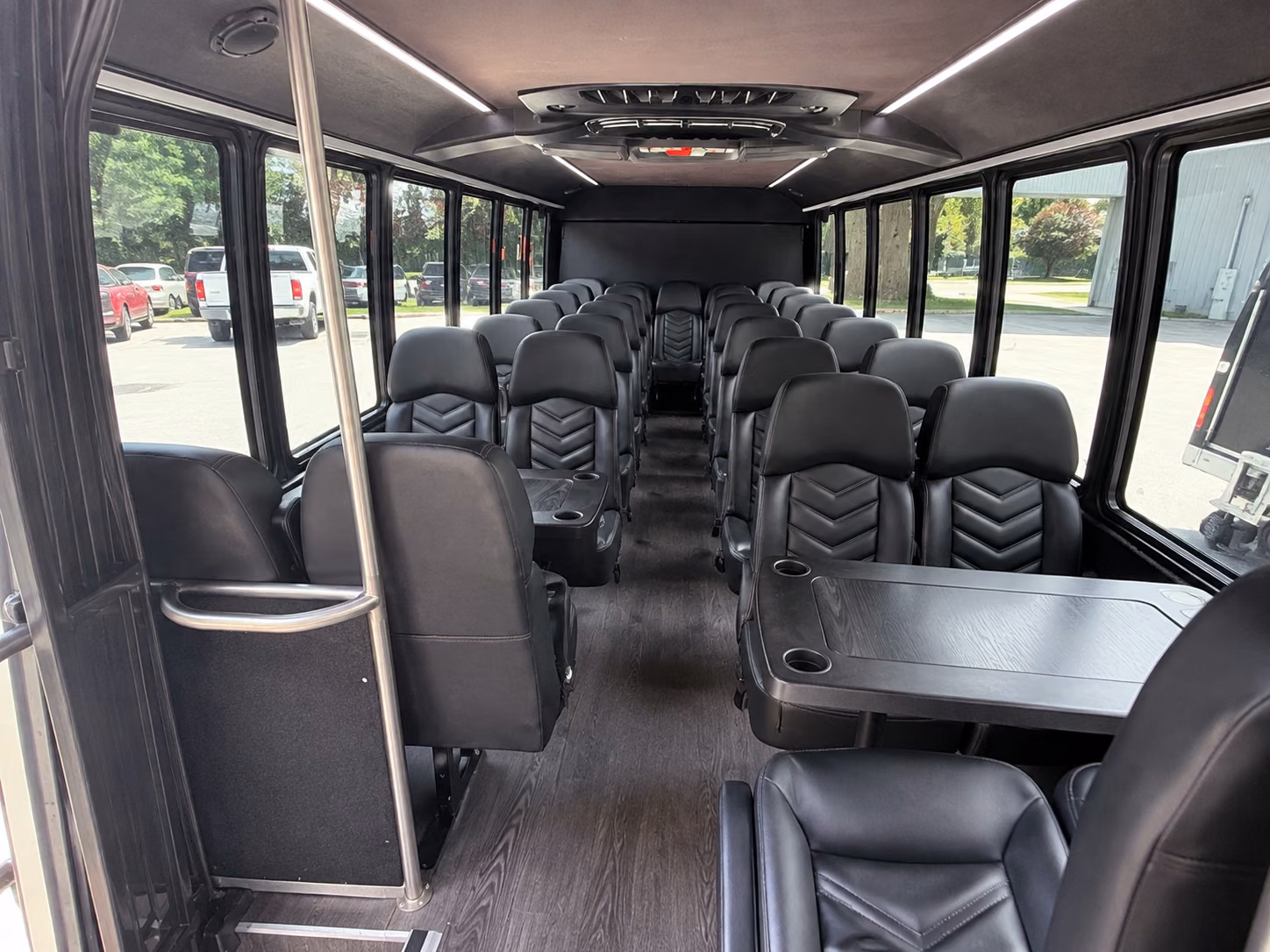 minibus rentals for bloomington bridal party transportation