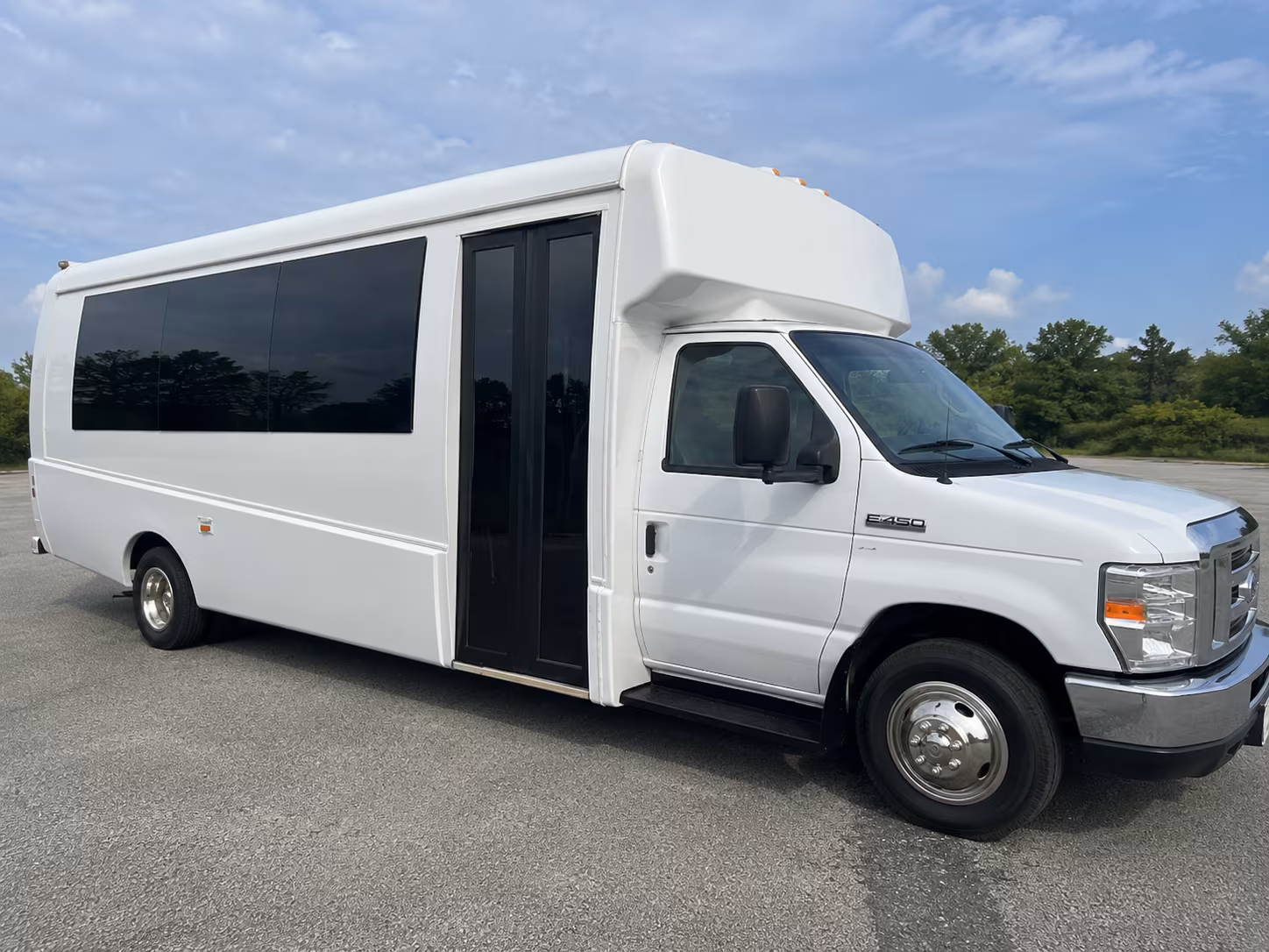 party buses for bloomington bachelorette and bachelor weekends