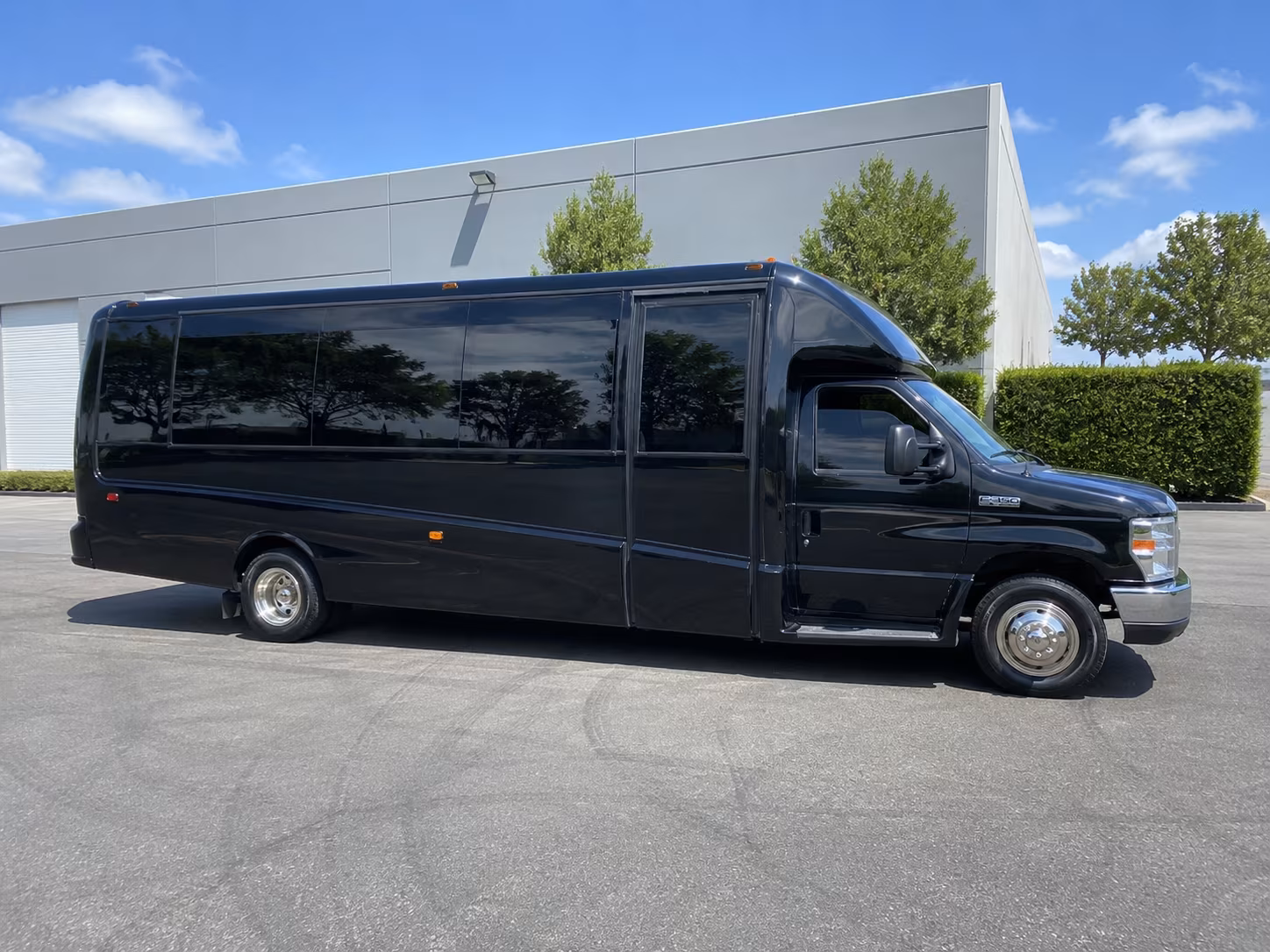 party buses to first avenue and the minneapolis club circuit